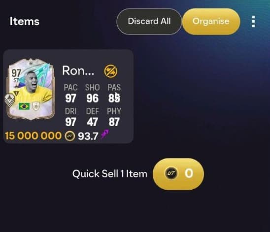 A 97 Ronaldinho worth 15 million coins sitting in the unassigned items pile